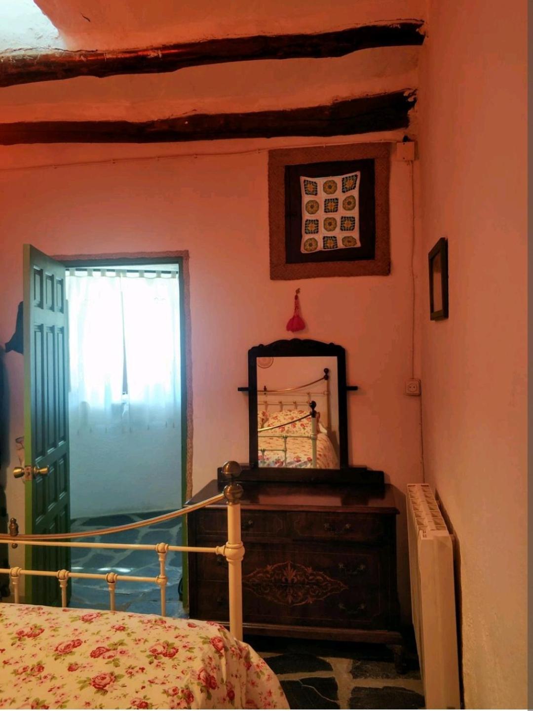 La Maestra Villa Trevélez Habitación foto